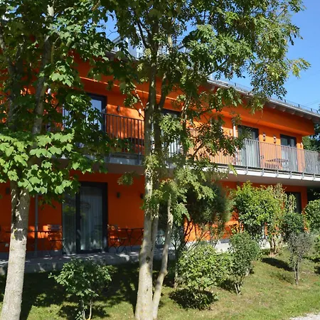 Ξενοδοχείο με διαμερίσματα Schaefer Boardinghouse Gröbenzell