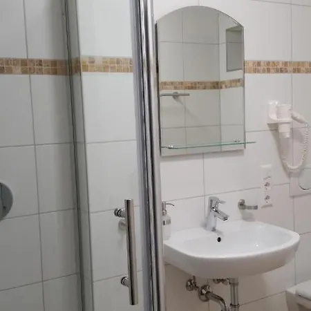 Schaefer Boardinghouse Apartmanhotel Gröbenzell
