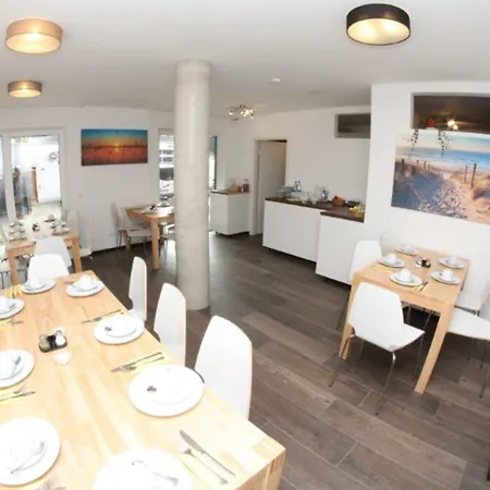 Schaefer Boardinghouse 3* Грёбенцелль