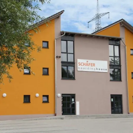 Schaefer Boardinghouse Apartahotel 3*