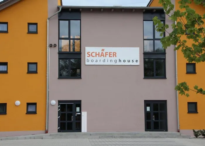 Schaefer Boardinghouse 3*